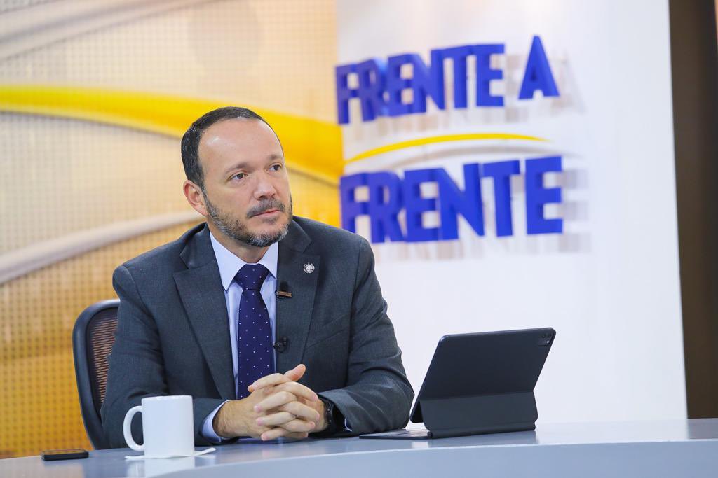Ministro de Seguridad dice estar a la es espera de las pericias de Medicinal Legal en caso Flor García, pero todo indica que el cuerpo recuperado es el de la víctima