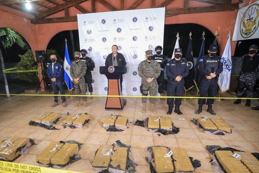 El Salvador ha incautado más de 3 toneladas de droga en lo que va del año