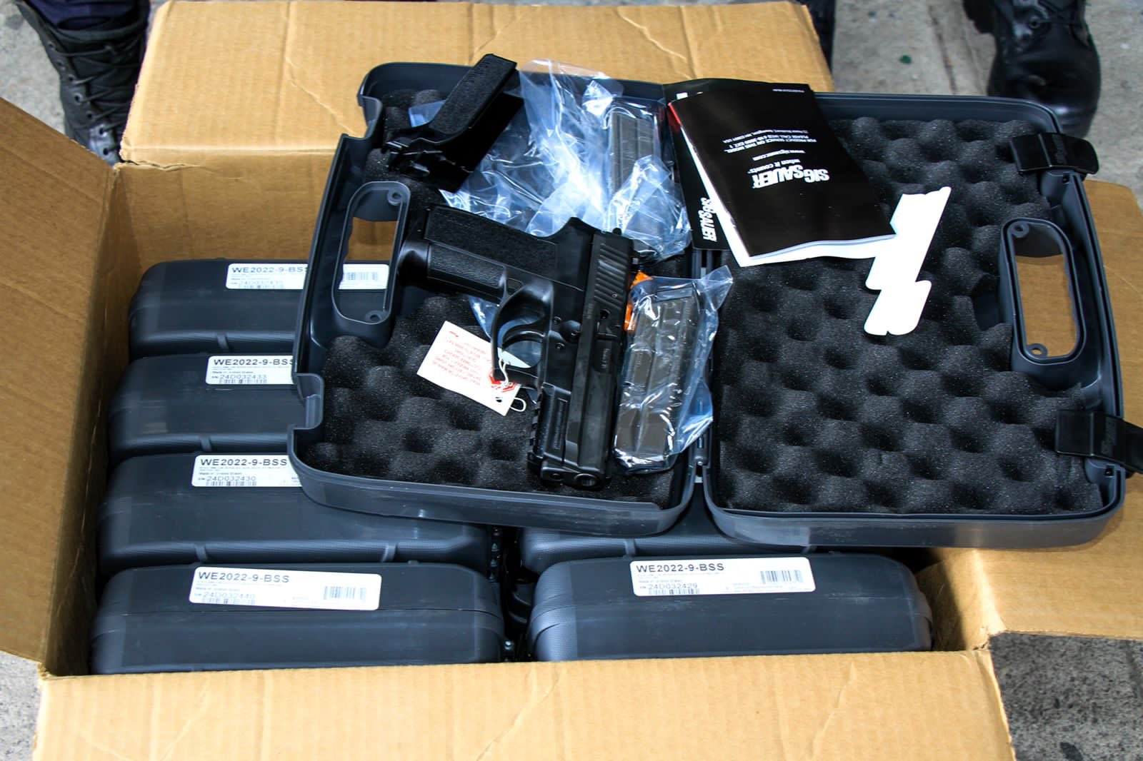 500 armas para efectivos policiales que luchan contra el crimen
