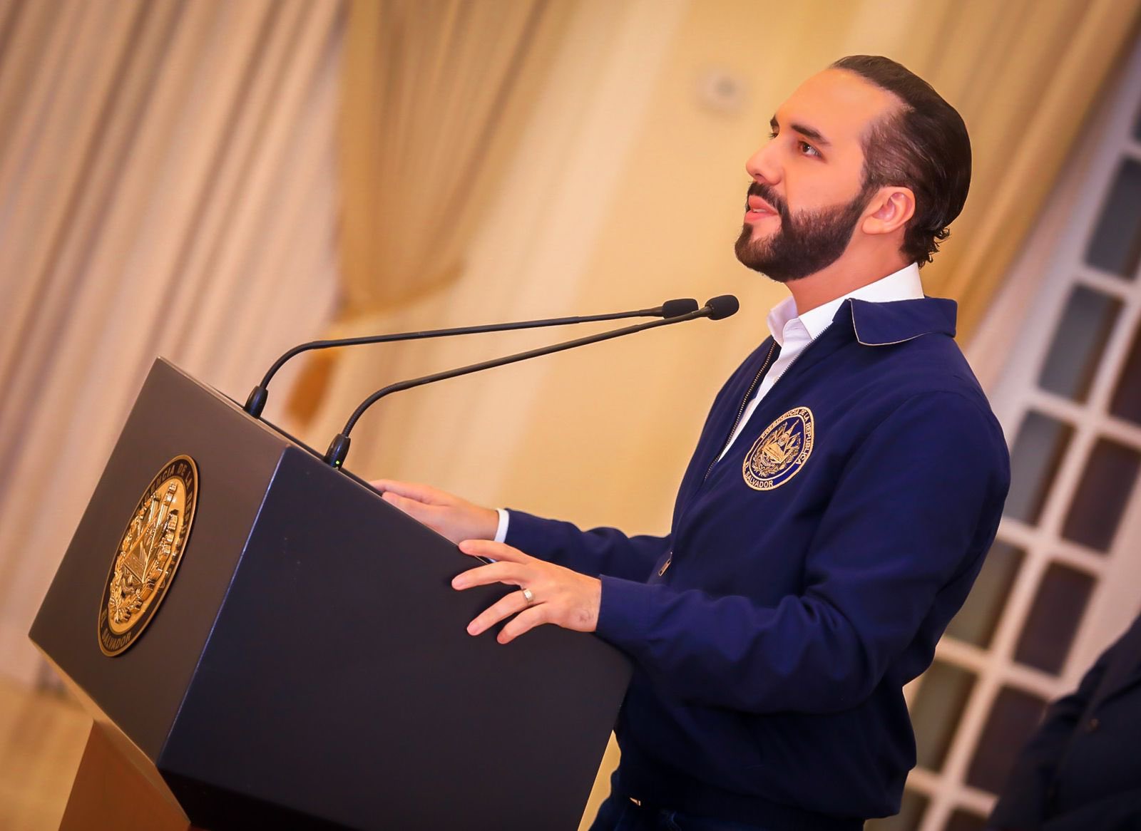 Presidente Nayib Bukele: "Van a pagar caro por el asesinato de estos tres héroes que dieron su vida por proteger a la población"