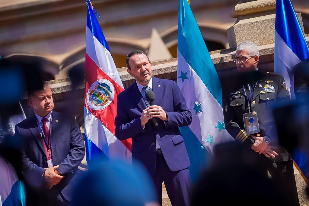 El Salvador compartió exitosa estrategia antipandillas en reunión de ministros de Seguridad de Centroamérica, México y República Dominicana