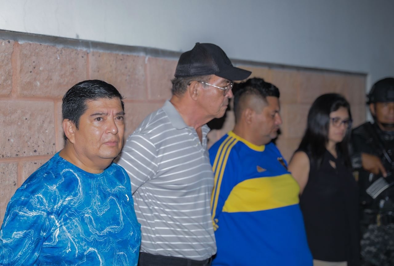 Operativo conjunto entre Policía y Fiscalía logra la captura de los responsables de las muertes en Estadio Cuscatlán