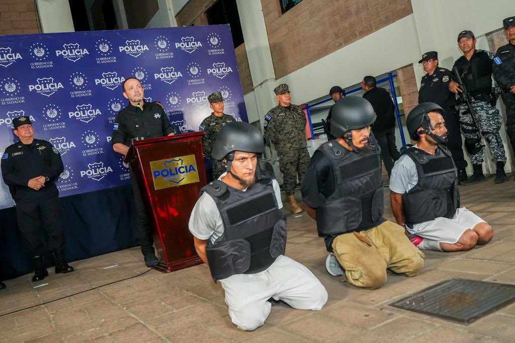 Gabinete de Seguridad Ampliado presenta a los tres responsables del homicidio del agente Maximino Vásquez