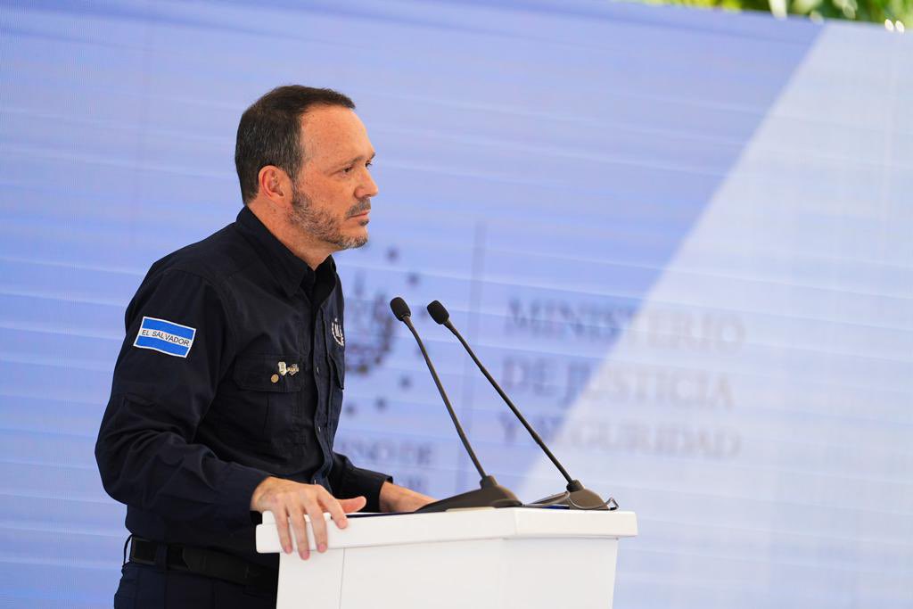 Ministerio de Seguridad y Unión Europea entregan generadores de agua a comunidad La Campanera