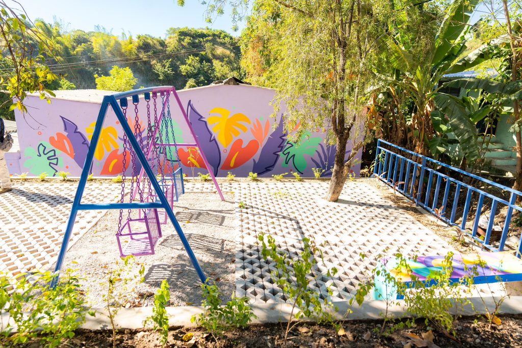 Inauguran Parque Conmemorativo La Campanera