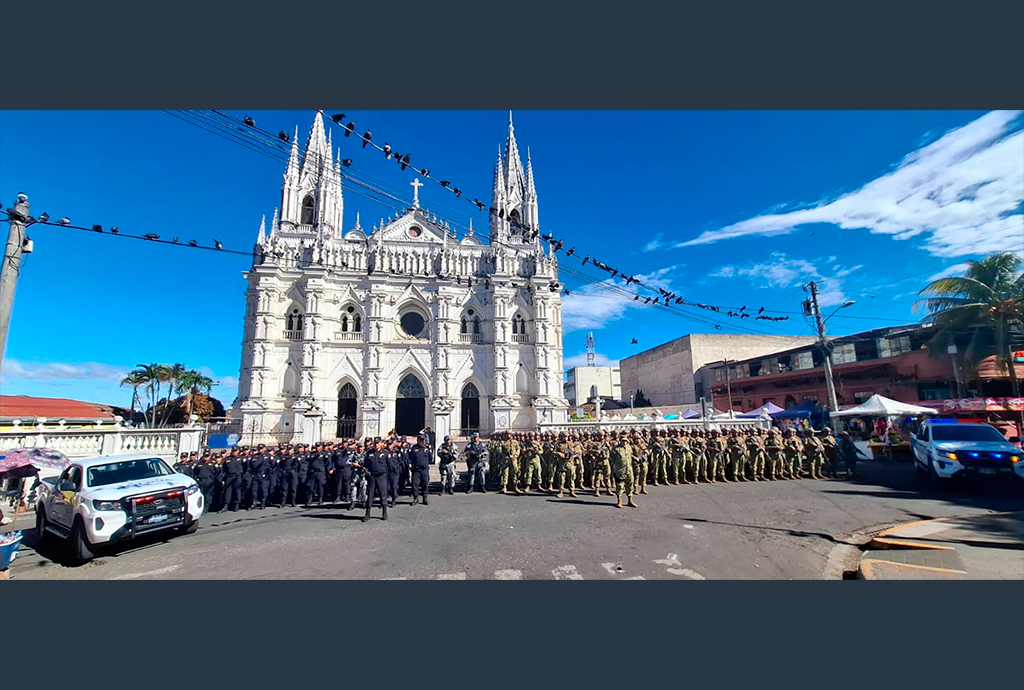 Policía y Fuerza Armada en trabajo conjunto durante Navidad 2024