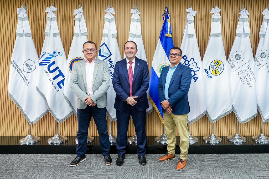 Delegación de Costa Rica encabezada por ministro de Justicia visita el país para conocer el “Modelo Bukele” en la lucha contra el crimen