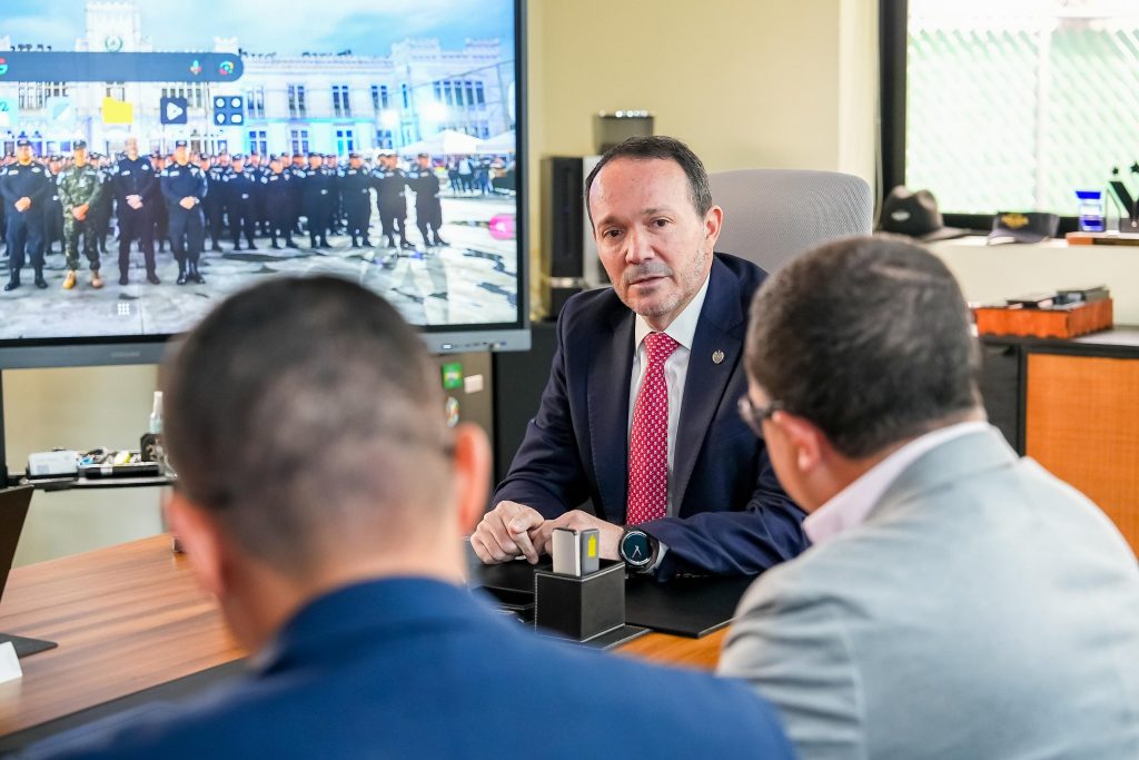 Delegación de Costa Rica encabezada por ministro de Justicia visita el país para conocer el “Modelo Bukele” en la lucha contra el crimen