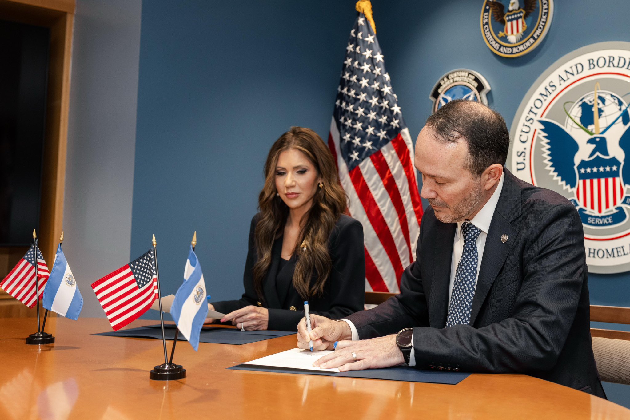 El Salvador primera nación de Centroamérica en ingresar al programa Global Entry