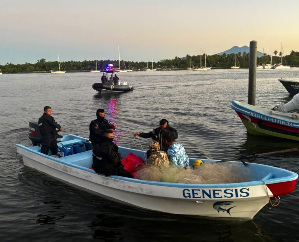 Sección Táctica Operativa de Reacción Marítima (STORM) de la Policía Nacional Civil incauta $9.4 millones en droga