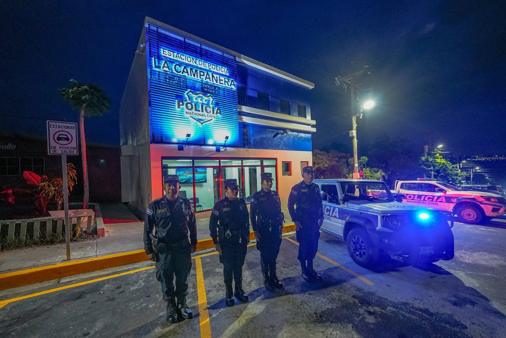 “El mensaje es claro, vamos a disminuir la compra de armas y lo vamos a invertir en educación”: Ministro Villatoro